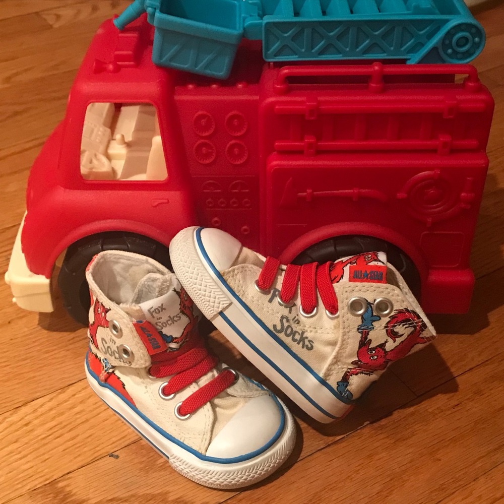Dr. Suess Baby Converse